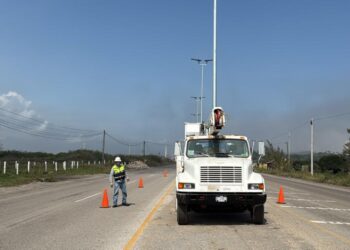 Ilumina gobierno de Américo corredor urbano “Luis Donaldo Colosio”